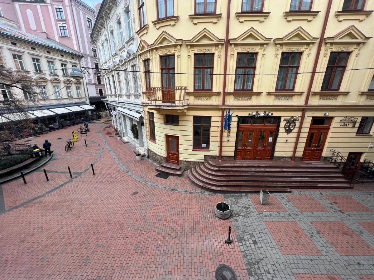 Апартаменти В Самому Центрі Львова В Проїзді Крива Липа Eksteriør bilde